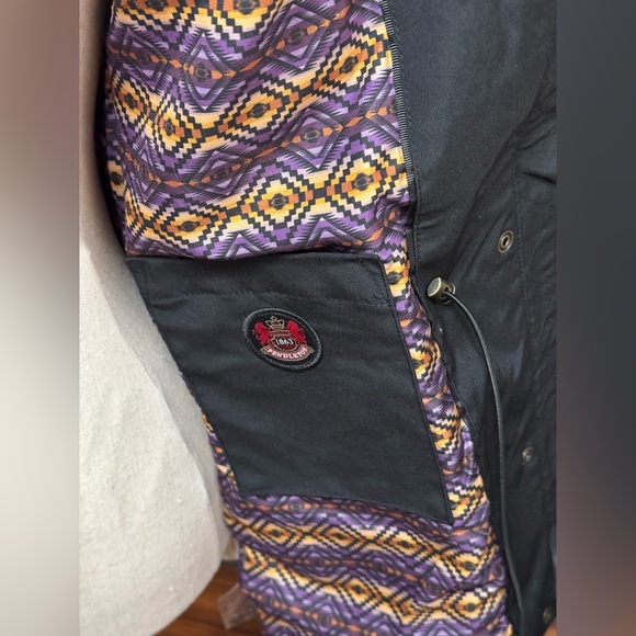 PENDLETON PACIFIC WONDERLAND RIPSTOP RAIN
JACKET - Picture 4 of 10